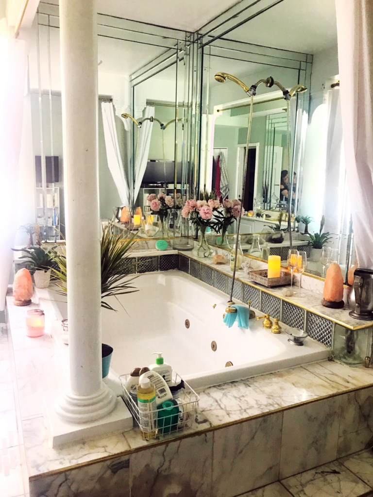 tips for creating a bath ritual. goals for creating a perfect, cozy bath space